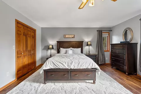 Bedroom - 63 Fox Point Dr, Appleton, WI 54911 photo 4 of 7