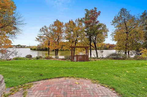 Exterior - 63 Fox Point Dr, Appleton, WI 54911 photo 11 of 12