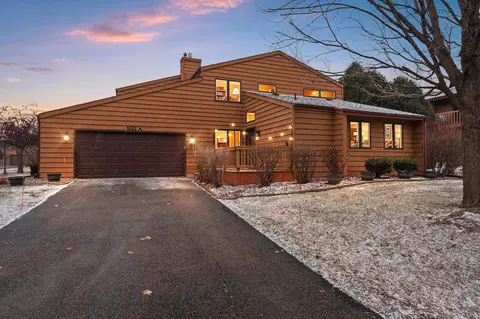 Exterior - 921 E Windfield Pl #A, Appleton, WI 54911 photo 2 of 8