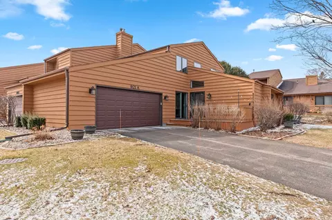 Exterior - 921 E Windfield Pl #A, Appleton, WI 54911 photo 6 of 8