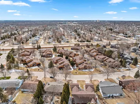 View/Area - 921 E Windfield Pl #A, Appleton, WI 54911 photo 4 of 6