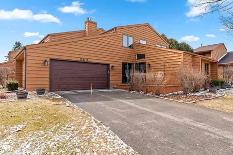 Exterior - 921 E Windfield Pl #A, Appleton, WI 54911 photo 5 of 8