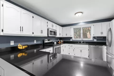 Kitchen - 921 E Windfield Pl #A, Appleton, WI 54911 photo 2 of 6