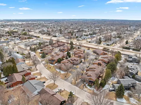 View/Area - 921 E Windfield Pl #A, Appleton, WI 54911 photo 5 of 6