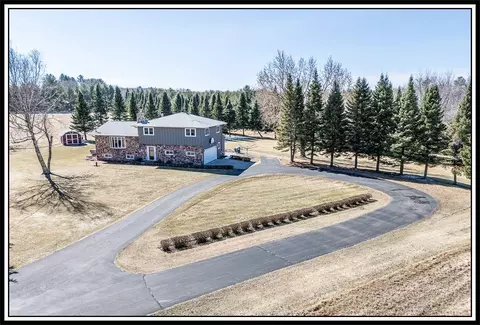 n3219 County Road D, New London, WI 54961