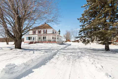 n8161 Miller Road, Seymour, WI 54165