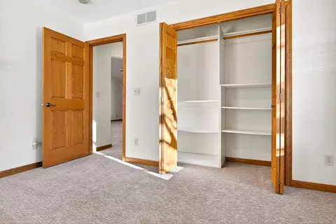 Bedroom - 3321 E Canvasback Ln, Appleton, WI 54913 photo 6 of 8