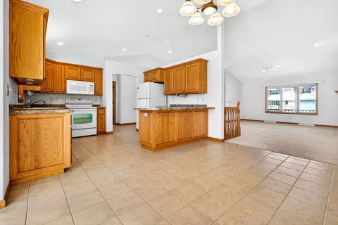 Kitchen - 3321 E Canvasback Ln, Appleton, WI 54913 photo 1 of 5