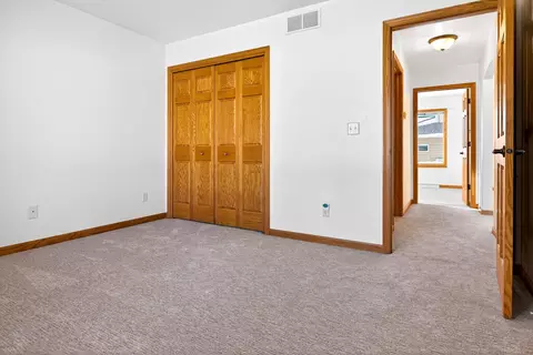 Bedroom - 3321 E Canvasback Ln, Appleton, WI 54913 photo 8 of 8