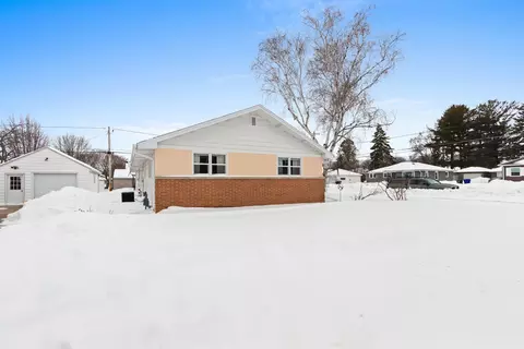 Exterior - 2412 N Morrison St, Appleton, WI 54911 photo 1 of 4