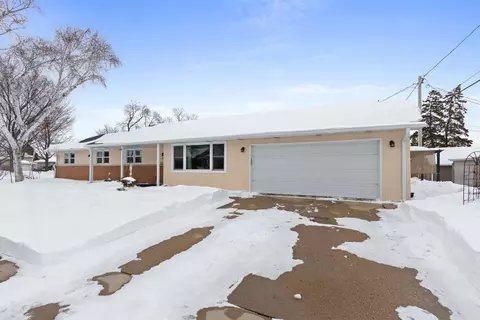 2412 N Morrison St, Appleton, WI 54911