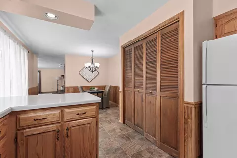 924 S Kensington Dr, Appleton, WI 54915 photo 13