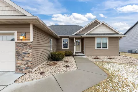 Exterior - 3434 Tulip Trl, Appleton, WI 54913 photo 7 of 7