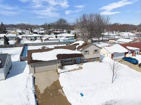 View/Area - 39 Welcome Cir, Appleton, WI 54915 photo 3 of 13