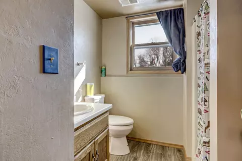 Bath - 39 Welcome Cir, Appleton, WI 54915 photo 2 of 2