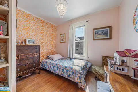 Bedroom - 526 N Ida St, Appleton, WI 54911 photo 8 of 10