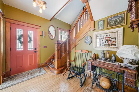 Entry Way - 526 N Ida St, Appleton, WI 54911 photo 1 of 1