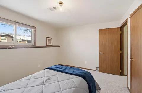 Bedroom - 29 Hillock Ct, Appleton, WI 54914 photo 6 of 6