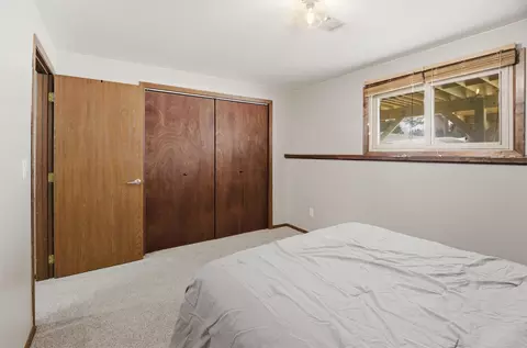 Bedroom - 29 Hillock Ct, Appleton, WI 54914 photo 4 of 6