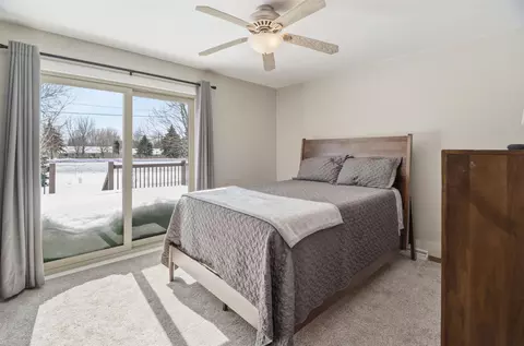 Bedroom - 29 Hillock Ct, Appleton, WI 54914 photo 1 of 6