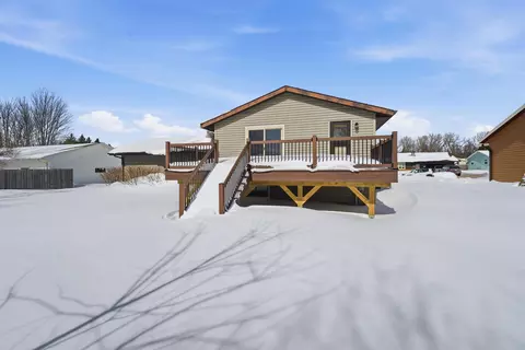 Exterior - 29 Hillock Ct, Appleton, WI 54914 photo 10 of 11