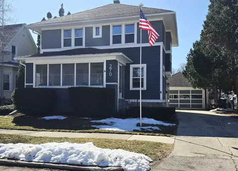 270 Gillett St, Fond Du Lac, WI 54935
