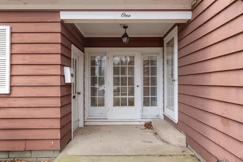 Exterior - 1 Brokaw Pl, Appleton, WI 54911 photo 3 of 8