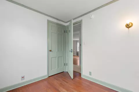 Bedroom - 1 Brokaw Pl, Appleton, WI 54911 photo 6 of 9