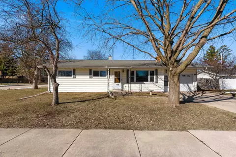 140 Friendship St, North Fond Du Lac, WI 54937