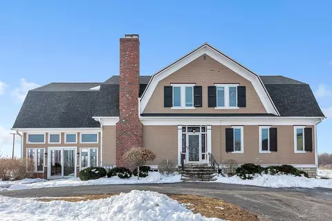 3020 Sth 57, De Pere, WI 54115