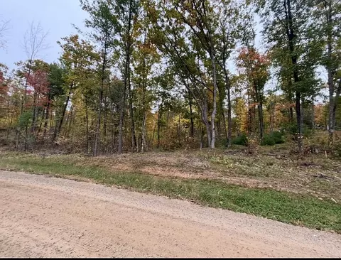 N11266 Rhett Lane #7, Wausaukee, WI 54177