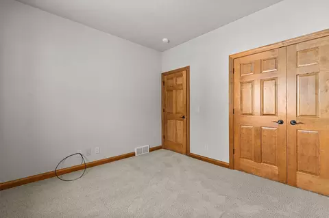 Bedroom - 4801 N Fallview Ln, Appleton, WI 54913 photo 3 of 5