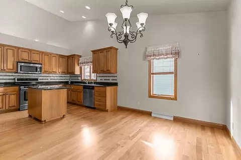 Kitchen - 4801 N Fallview Ln, Appleton, WI 54913 photo 5 of 5