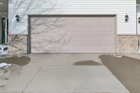 Exterior - 4801 N Fallview Ln, Appleton, WI 54913 photo 5 of 6