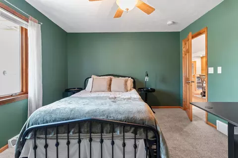 Bedroom - 1700 E Midway Rd, Appleton, WI 54915 photo 4 of 8