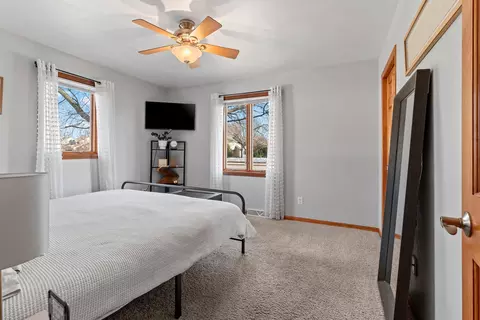 Bedroom - 1700 E Midway Rd, Appleton, WI 54915 photo 6 of 8