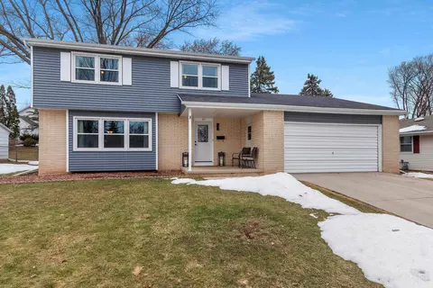 425 Saratoga St, Green Bay, WI 54303
