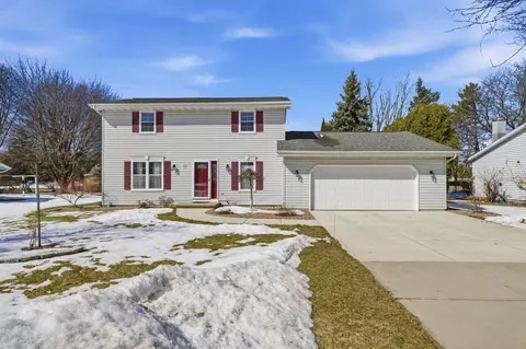 705 S Goldenrod Dr, Appleton, WI 54914