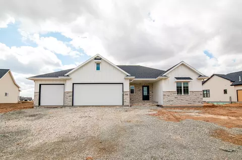 248 Kerrigan Dr, Wrightstown, WI 54180