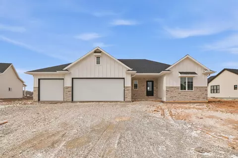248 Kerrigan Dr, Wrightstown, WI 54180