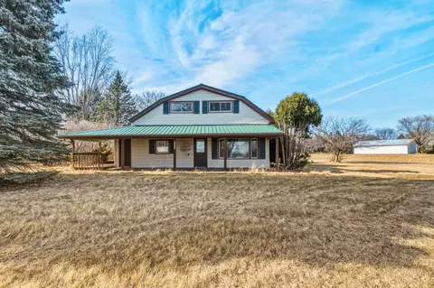 3450 Mid Valley Dr, De Pere, WI 54115
