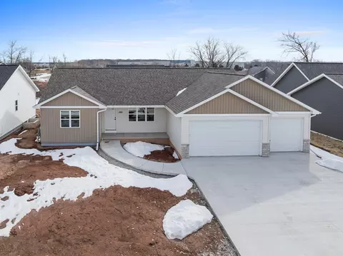 Exterior - n9272 Constellation Drive, Appleton, WI 54915 photo 2 of 4