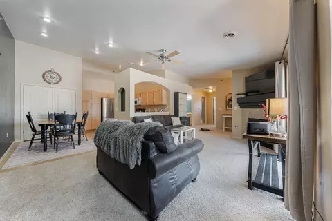 Living - 4735 N Newcastle Ln #D, Appleton, WI 54913 photo 3 of 3