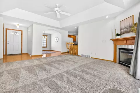Living - 4745 Westbrook Ct, Appleton, WI 54913 photo 4 of 4