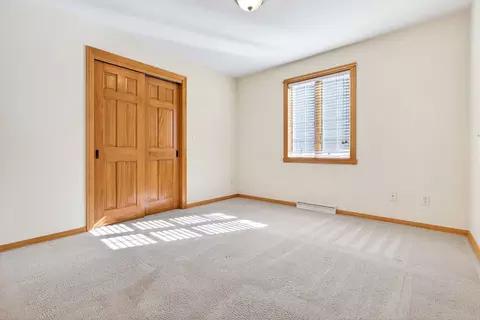 Bedroom - 4745 Westbrook Ct, Appleton, WI 54913 photo 2 of 4