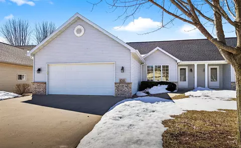 Exterior - 4745 Westbrook Ct, Appleton, WI 54913 photo 11 of 13