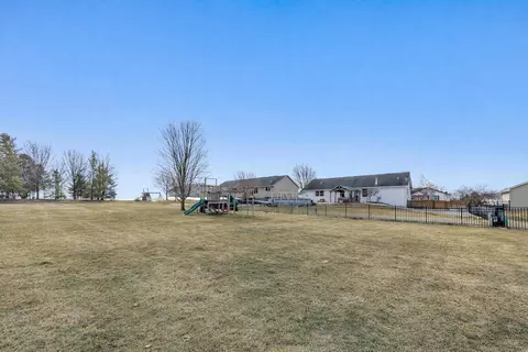 Exterior - 544 Nicole Ln, Wrightstown, WI 54180 photo 6 of 6