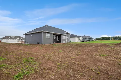 Exterior - 278 Kerrigan Dr, Wrightstown, WI 54180 photo 5 of 6