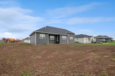 Exterior - 278 Kerrigan Dr, Wrightstown, WI 54180 photo 6 of 6
