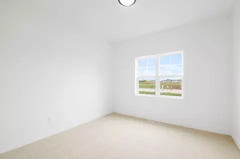 Bedroom - 278 Kerrigan Dr, Wrightstown, WI 54180 photo 5 of 6